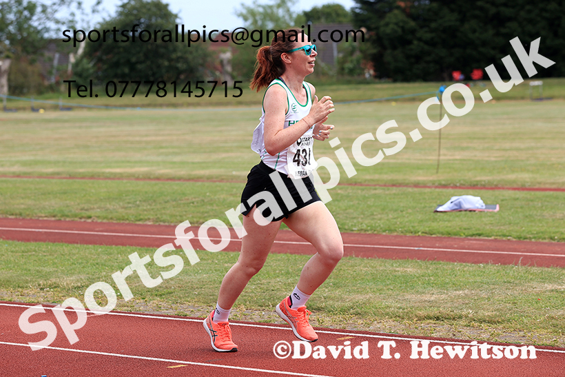 1500 metres, 2025 NEMAA Track and Field, Monkton. Photo: David T. Hewitson/Sports for All Pics